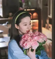 关于菲奥伦蒂纳-逆转克罗托内，士气大振的信息